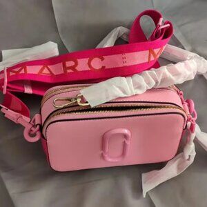 ❤️❤️Marc Jacobs ✨Snapshot ✨Crossbody ✨Bag ✨Pink
